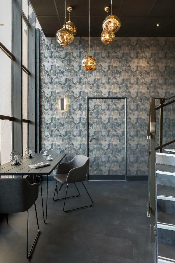 ***  Hotel l'Ortega Rennes Aeroport Saint-Jacques-de-La-Lande France
