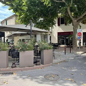 Appartement F1 Au Centre Châteaurenard